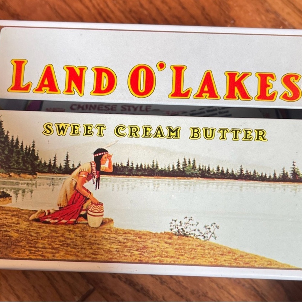 Land O’ Lakes Tin Recipe Holder - Plus Recipes Our